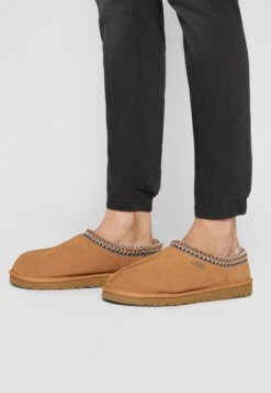 Ugg Tasman - Tøfler - Chestnut