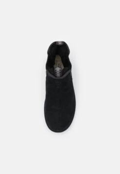 Ugg Neumel Chelsea - Støvletter - Black -Ugg 051b31454a3a47a9ad88b18fb5ba5cea