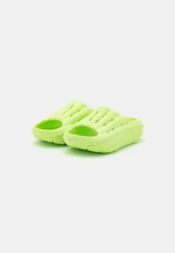 Ugg Foamo Slide - Sandaler - Pale Chartreuse -Ugg 0771d855fab541d199e7c30b607dbdc1