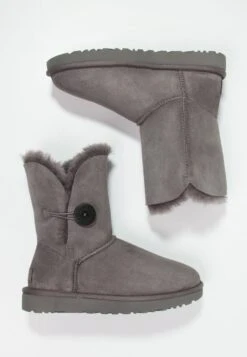 Ugg Bailey Button Ii - Støvletter - Grey 10 Ugg Bailey Button Ii - Støvletter - Grey -Ugg 083e32cf055e41e6a34385d57c7786dc