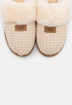 Ugg Cozy - Tøfler - Cream -Ugg 0ba294fceeec41fb9fb38426add47e61