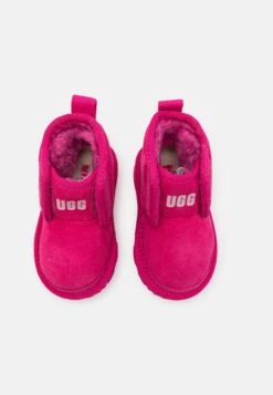 Ugg Accessible Neumel Ez-Fit Unisex - Støvletter - Berry -Ugg 12736be4b0964d9eaea3567577cf66c3