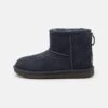 Ugg Classic Mini Ii Unisex - Støvletter - Eve Blue