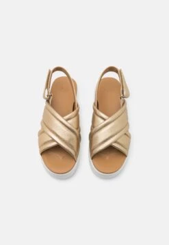Ugg Zayne Slingback - Platåsandaler - Gold Metallic -Ugg 2c8ad85aa78c4bcd857a9c6e7ed83831