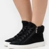Ugg Alameda Mid Zip - Høye Joggesko - Black