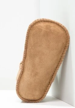 Ugg Erin - Spedbarnsko - Chestnut -Ugg 30ce368423f54ea6a2b5dbda75dd1889
