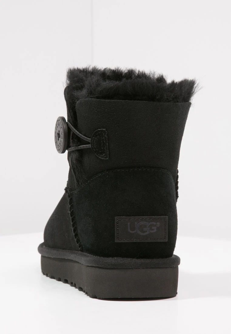 Ugg Mini Bailey Button - Ankelboots - Black 7 Ugg Mini Bailey Button - Ankelboots - Black - Bilde 7
