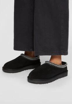 Ugg Tasman - Tøfler - Black 11 Ugg Tasman - Tøfler - Black -Ugg 3e687dfc01cf4d78bad219cc4a5e1df2