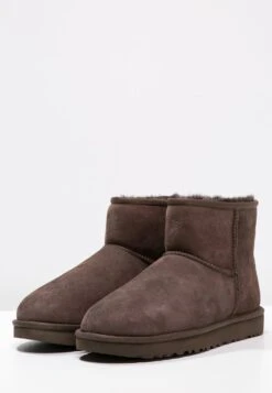 Ugg Classic Mini - Støvletter - Chocolate -Ugg 4547b0fa763b4eca849aa52b105061a3