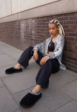 Ugg Tasman - Tøfler - Black