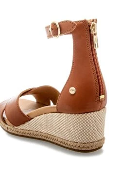 Ugg W Eugenia Pale- Kilesandaler - Tan 11 Ugg W Eugenia Pale- Kilesandaler - Tan -Ugg 647b5c9eb36c47dc8a9bf72ab14f6e39