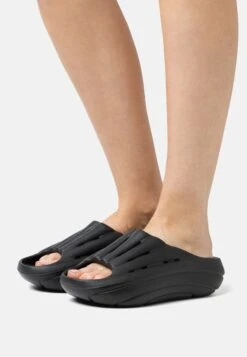Ugg Foamo Slide - Sandaler - Black