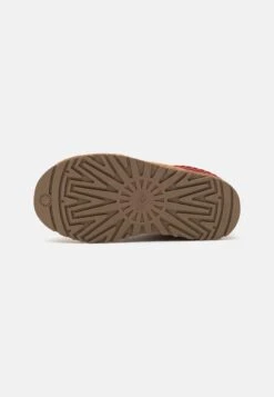 Ugg Tazz Unisex - Tøfler - Chestnut -Ugg 69785edec8fa427c96f3c015d7a78899