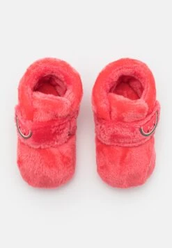 Ugg Bixbee Watermelon Stuffie Unisex - Spedbarnsko - Watermelon -Ugg 6bac9194d7b0441abf66918c16303453