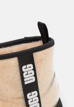 Ugg Classic Clear Mini Ii - Gummistøvler - Natural/Black -Ugg 70aaf5de8676403782b7921788315cb9