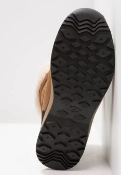 Ugg Adirondack - Vinterstøvler - Chestnut 14 Ugg Adirondack - Vinterstøvler - Chestnut -Ugg 7c2648fd02964f909076d91b85431126