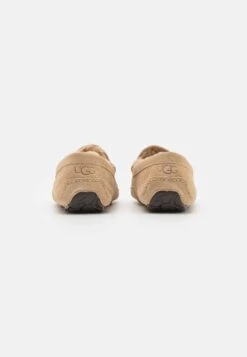 Ugg Ascot - Tøfler - Sand 8 Ugg Ascot - Tøfler - Sand -Ugg 80861a1ef0654a7d9fb6a7d8dad06b98