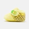 Ugg Bixbee Pineapple Stuffie Unisex - Spedbarnsko - Pineapple
