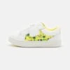 Ugg Rennon Low Pineapple Stuffie Unisex - Joggesko - Pineapple