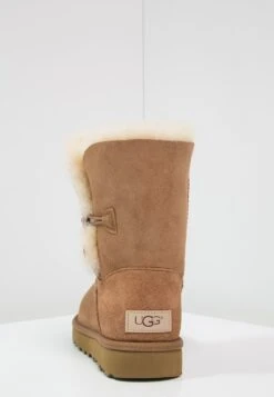 Ugg Bailey Button Ii - Støvletter - Chestnut -Ugg 8da777e2c24d43a9b27ebabbbacce7ac