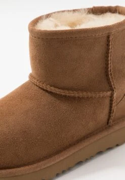 Ugg Classic Mini Ii Unisex - Støvletter - Chestnut 12 Ugg Classic Mini Ii Unisex - Støvletter - Chestnut -Ugg 912fdbda14e94fed97e4d810669e0f67