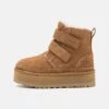Ugg Neumel Platform Unisex - Støvletter - Chestnut
