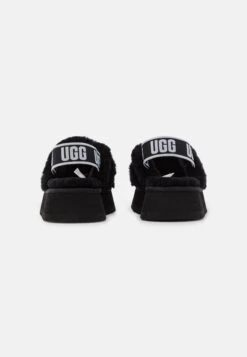 Ugg Disco Cross Slide - Tøfler - Black -Ugg b00c94d729004a599ac4bbc7f3e5b5d4
