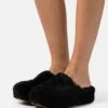 Ugg Fuzz Sugar - Sandaler - Black