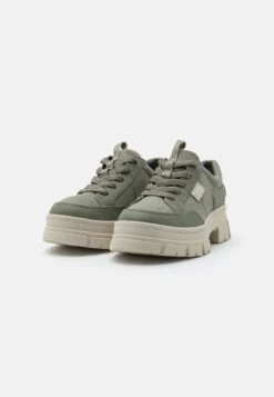 Ugg Ashton Hybrid - Joggesko - Moss Green -Ugg b5386a26da4f4d0d88e494fafc0fd13e