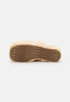 Ugg Fuzz Sugar - Sandaler - Natural -Ugg b6f71ab944fa422ebd4d9d30fc6fe748