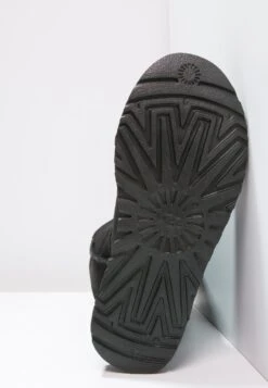 Ugg Bailey Bow - Støvletter - Black 13 Ugg Bailey Bow - Støvletter - Black -Ugg bd38c570fe304fe8bc89bb5b80ea161d