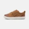 Ugg Rennon Unisex - Joggesko - Chestnut