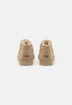 Ugg Classic Ultra Mini - Støvletter - Khaki -Ugg dcc0e9134b4445a99e4a71b63d6ba901