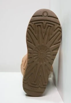 Ugg Bailey Button Ii - Støvletter - Chestnut -Ugg dcefee5fe6d146b4a5b8c2ab7eeb608c