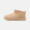 Ugg Classic Ultra Mini Unisex - Støvletter - Driftwood