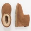 Ugg Classic Mini Ii Unisex - Støvletter - Chestnut