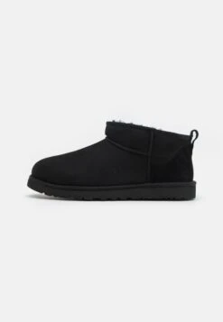 Ugg Classic Ultra Mini - Støvletter - Black
