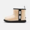 Ugg Classic Clear Mini Ii - Gummistøvler - Natural/Black