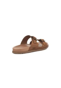 Ugg M Wainscott Buckle S - Sandaler - Chestnut 9 Ugg M Wainscott Buckle S - Sandaler - Chestnut -Ugg f7789459aaa5483aa39eaf34499e297c