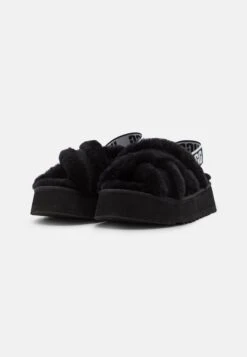 Ugg Disco Cross Slide - Tøfler - Black -Ugg fdcd402628cc4ce782e7cc9ad955a2d5